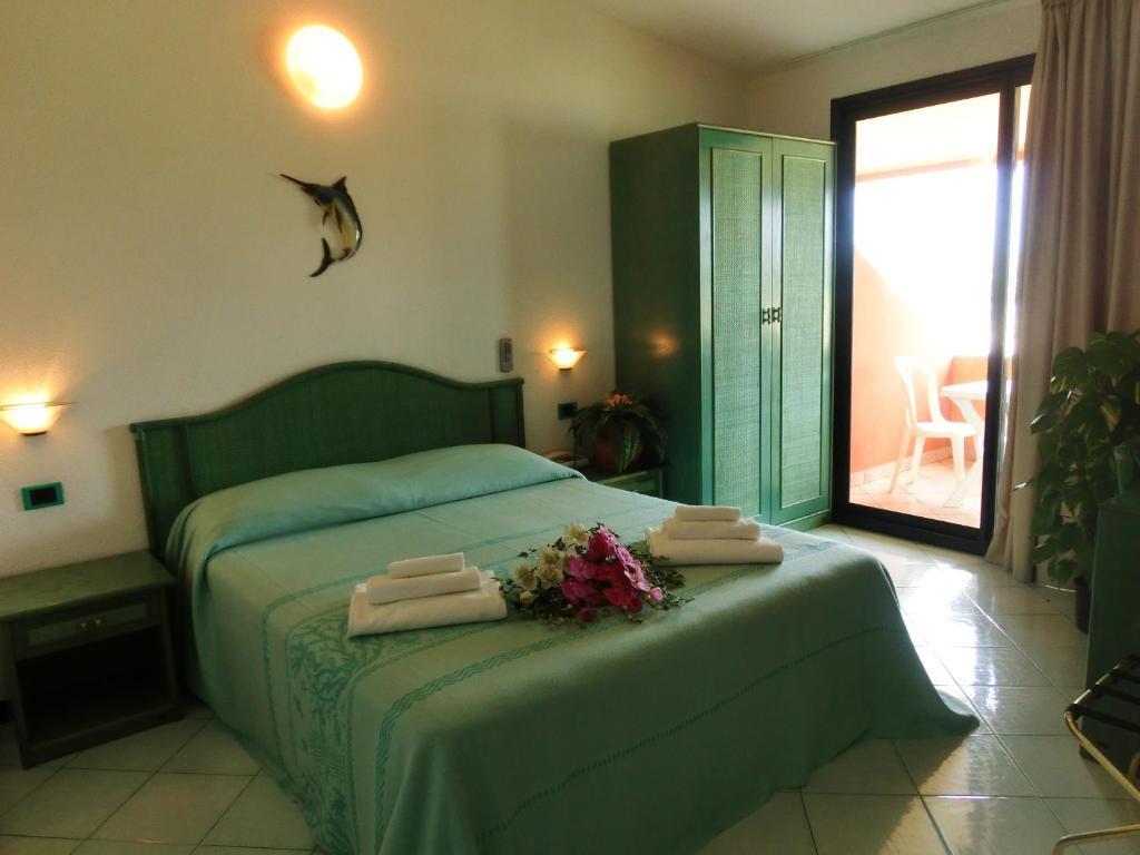 Hotel Blu Marlin Villasimius Eksteriør bilde